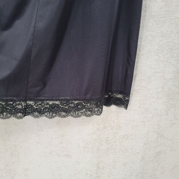 Sliperfection Black 1/2 Slip Skirt With lace trim - Picture 4 of 9